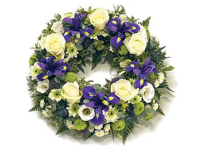 Blue and White Wreath half price special offer on subscriptions.