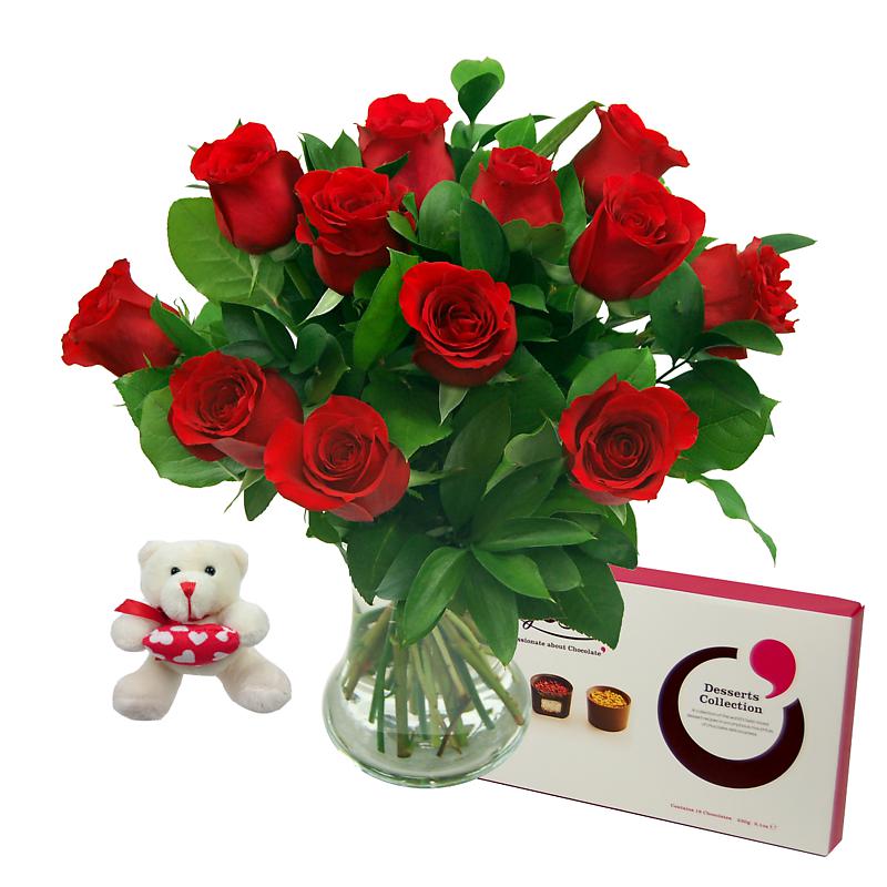 12 Red Roses True Romance Fresh Flower Gift Set Beautiful Roses with