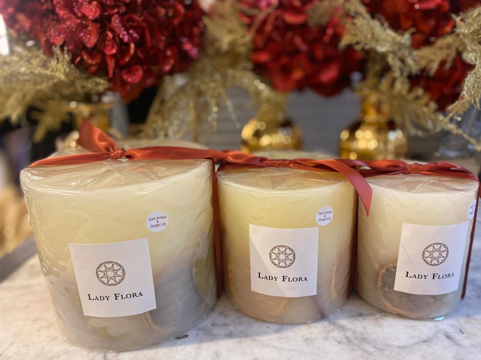 Dark amber and Ginger lily Large Candle 