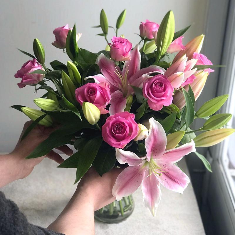 Rose & Lily Bouquet Fresh Flowers Free UK Delivery